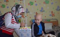 Мусульмани Сум відвідали онкохворих дітей