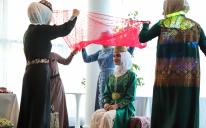 Волонтерство, профессиональный успех, показы одежды и «Ночь хны»: Дни хиджаба в Виннице, Днепре и Запорожье