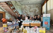 Ісламські культурні центри передали постраждалим жителям с. Зеленівки на Херсонщині одяг, взуття, 60 аптечок, що містять 24 найменування ліків найпершої потреби та турнікети. Підтримка війська та зміцнення тилу — діяльність Конгресу мусульман під час війни