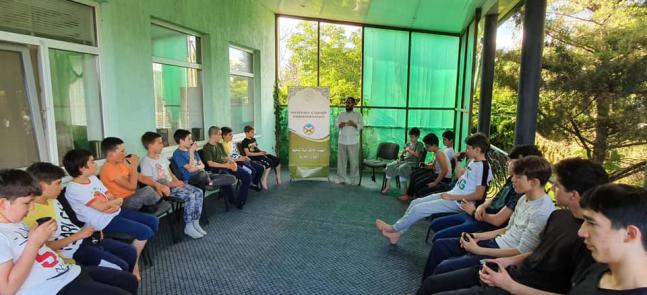 У Генічеську триває літній інтенсивний табір з вивчення Корану