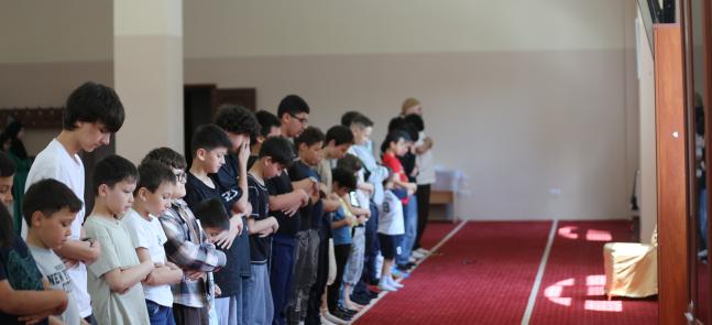 У Києві розпочався дитячий літній табір з вивчення Корану