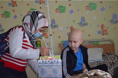 Мусульмане Сум посетили онкобольных детей