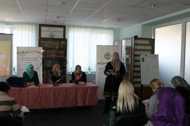 دورة شرعية لتعزيز الإيمان وترسيخه في قلوب مسلمات مدينة خاركيف