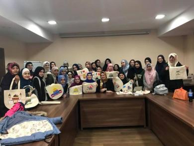 Lectures, Self-Made Totes and Bowling: Two-Days Seminar for Teenage Muslim Girls in Kyiv