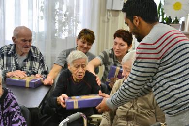 Культурна програма для літніх людей: візит харківських мусульман до центру реабілітації