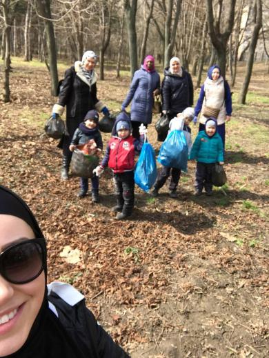 Muslimahs at Great Odesa Cleanup