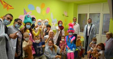 Sharing Festive Mood With Vinnytsia’s Little Oncology Patients