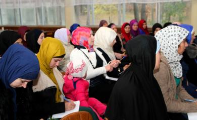 A New Muslimah’s First Steps: It’s Easier When Made Together!