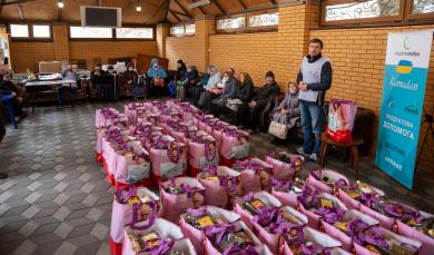 The Council of Ukrainian Muslims continues distributing grocery packs to needy citizens