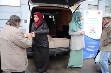 The Muslim women of Dnipropetrovsk fed several dozens of the poor