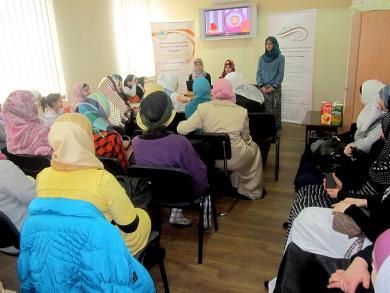  young Muslim ladies answer “readymade” questions