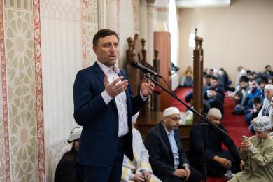 Ід аль-Фітр в Україні: святкові молитви та масштабні святкування в ісламських культурних центрах Конгресу мусульман України