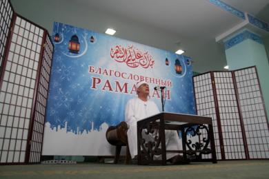 В ІКЦ «Альраід» можна поспілкуватися з єгипетськими богословами: шестеро шейхів з «Аль-Азхар» проведуть Рамадан в Україні