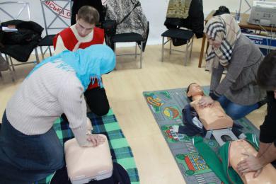 Красный крест и полумесяц: мусульманки Харькова учились оказывать первую помощь