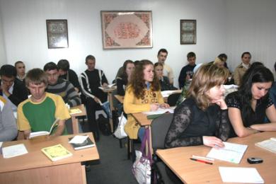 Более 1000 студентов по Украине поступили в воскресные школы на 2009/2010 учебный год