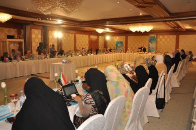 Ukrainian female Muslims discuss the role of women in public activities at the international seminar in Kuwait