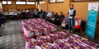 The Council of Ukrainian Muslims continues distributing grocery packs to needy citizens