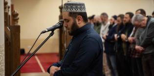 Третина Рамадану позаду: як проходить священний місяць в ісламських культурних центрах