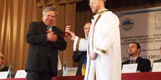 Representatives of RAMU "Ummah" and AUASO "Alraid" awarded for Contribution to Development of Ukrainian State