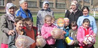 Visitors from the Islamic Cultural Center met at boarding schools in the city of Kiev