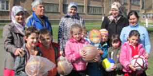 Visitors from the Islamic Cultural Center met at boarding schools in the city of Kiev