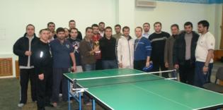 Февраль - спортивный: общественные организации устраивают турниры по теннису и футзалу