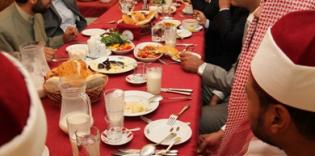 Diplomatic iftar: consuls of Islamic states, secular and religious leaders come to visit “Alraid”