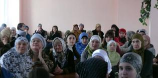 Super-Grannies of Crimea