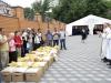 توزيع الطرود الغذائية في مدينة كييف
