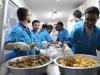 Звідки береться іфтар: знайомство з людиною, які готують їжу на 800 відвідувачів ІКЦ