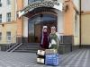 Волонтеры ЖО «Марьям» отправили одежду и вкусности для детей внутренне перемещенных лиц